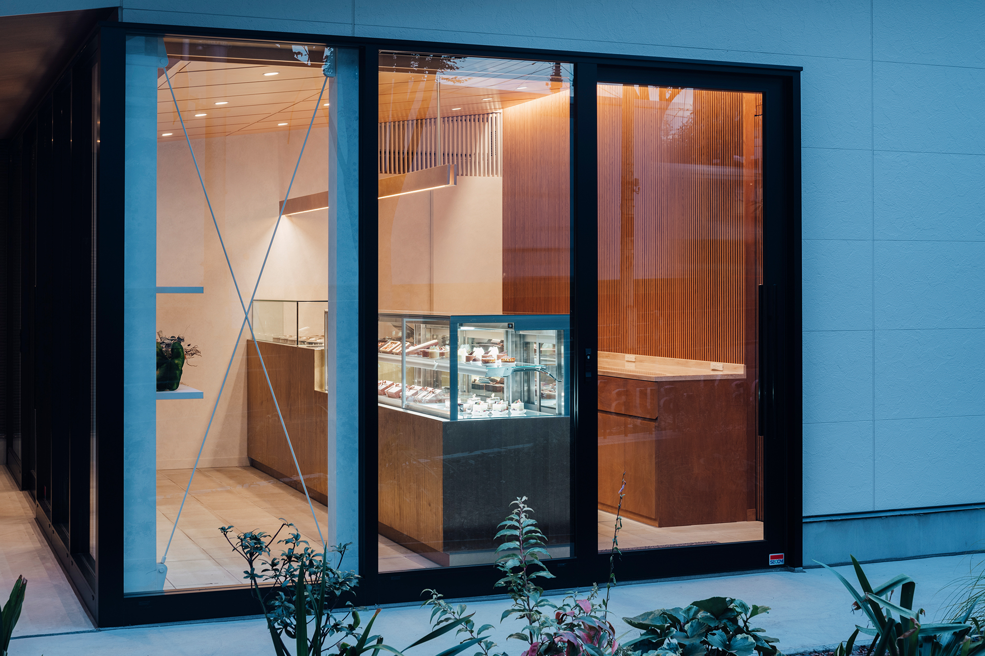 L'Authentique　Glace et Chocolat